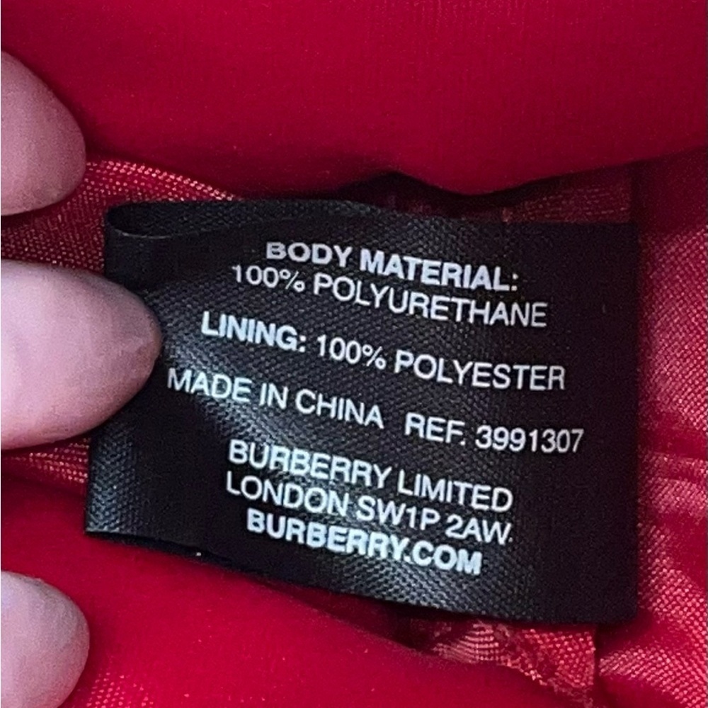 Burberry Cosmetic Travel Beauty Bag, Red, Gold-tone Double Zippers, NWOT - Picture 8 of 8